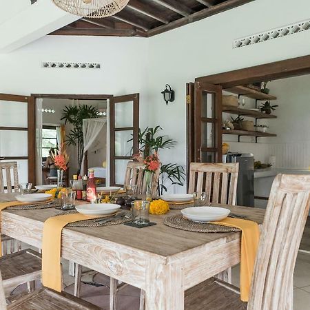 Bondalem Bliss - Luxury Beachfront Villa Tejakula Exterior foto