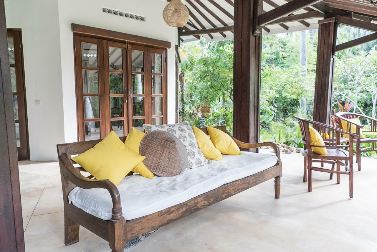 Bondalem Bliss - Luxury Beachfront Villa Tejakula Exterior foto
