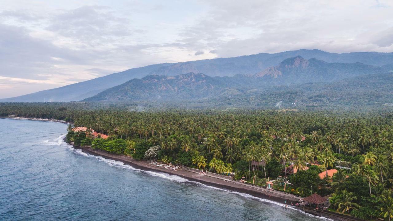 Bondalem Bliss - Luxury Beachfront Villa Tejakula Exterior foto
