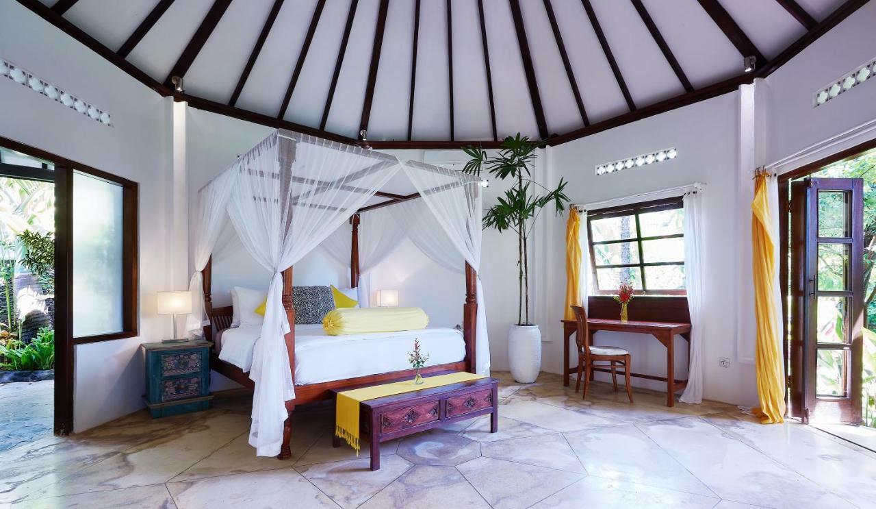 Bondalem Bliss - Luxury Beachfront Villa Tejakula Exterior foto